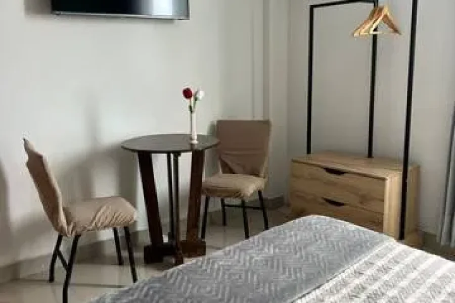 Habitacion 12-8+